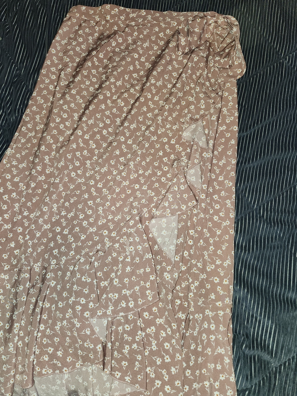 SHEIN Dusty Mauve Floral Wrap Skirt